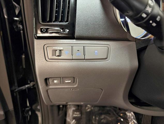 used 2013 Hyundai Sonata car, priced at $8,950