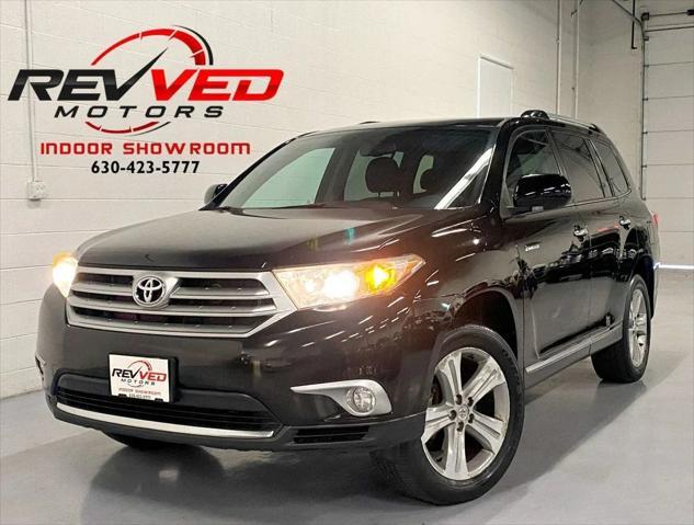 used 2013 Toyota Highlander car, priced at $12,950