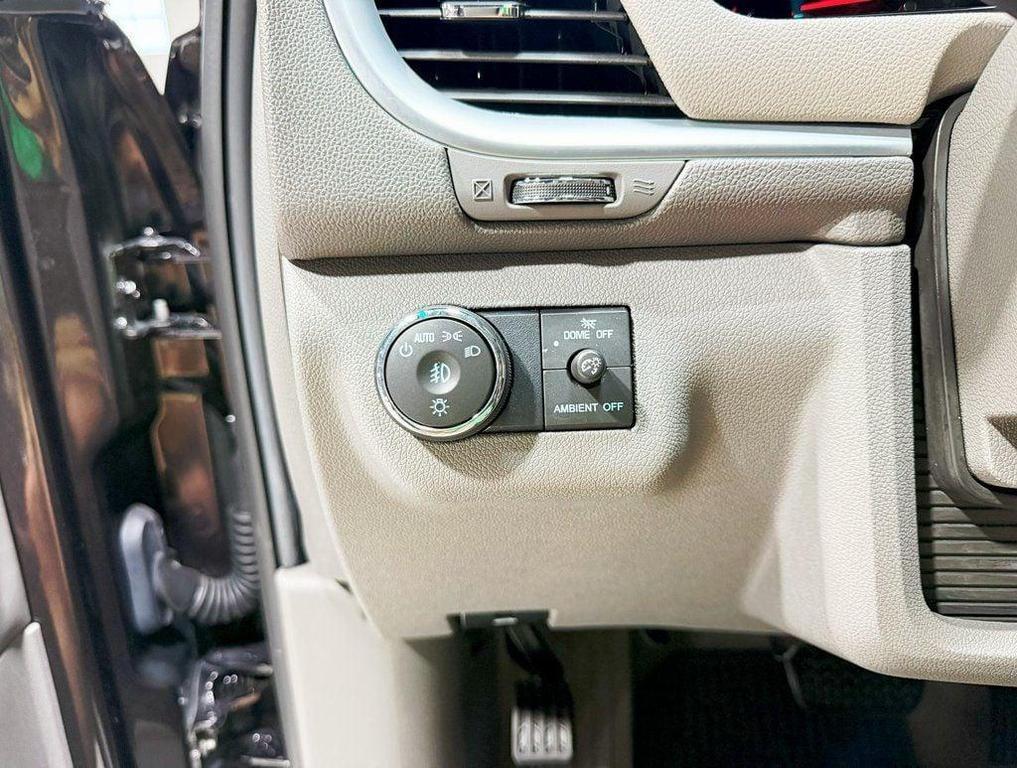 used 2017 Chevrolet Traverse car, priced at $13,250
