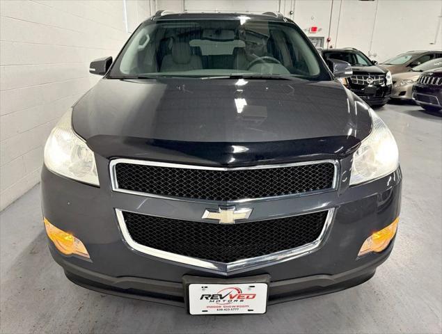 used 2009 Chevrolet Traverse car, priced at $5,950