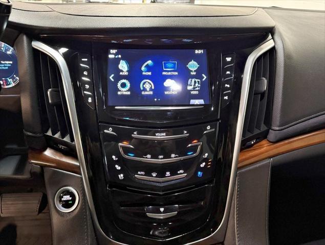 used 2018 Cadillac Escalade ESV car, priced at $27,950