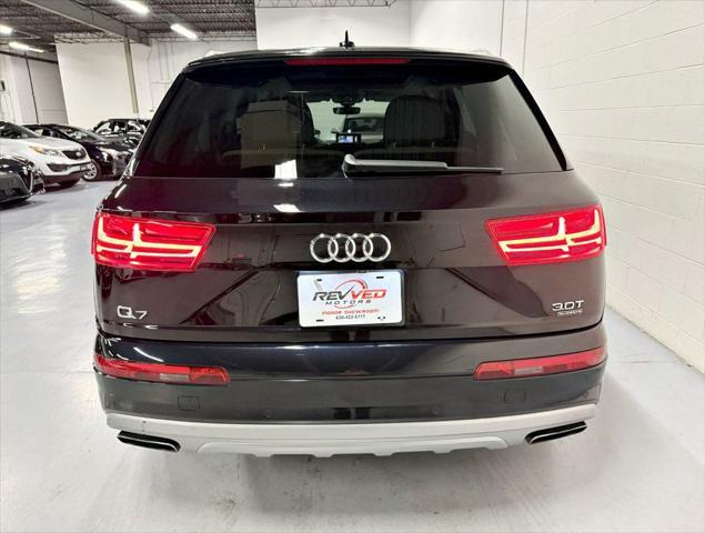 used 2018 Audi Q7 car, priced at $17,950