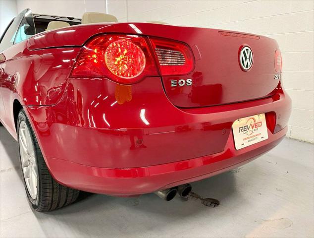 used 2008 Volkswagen Eos car, priced at $7,450