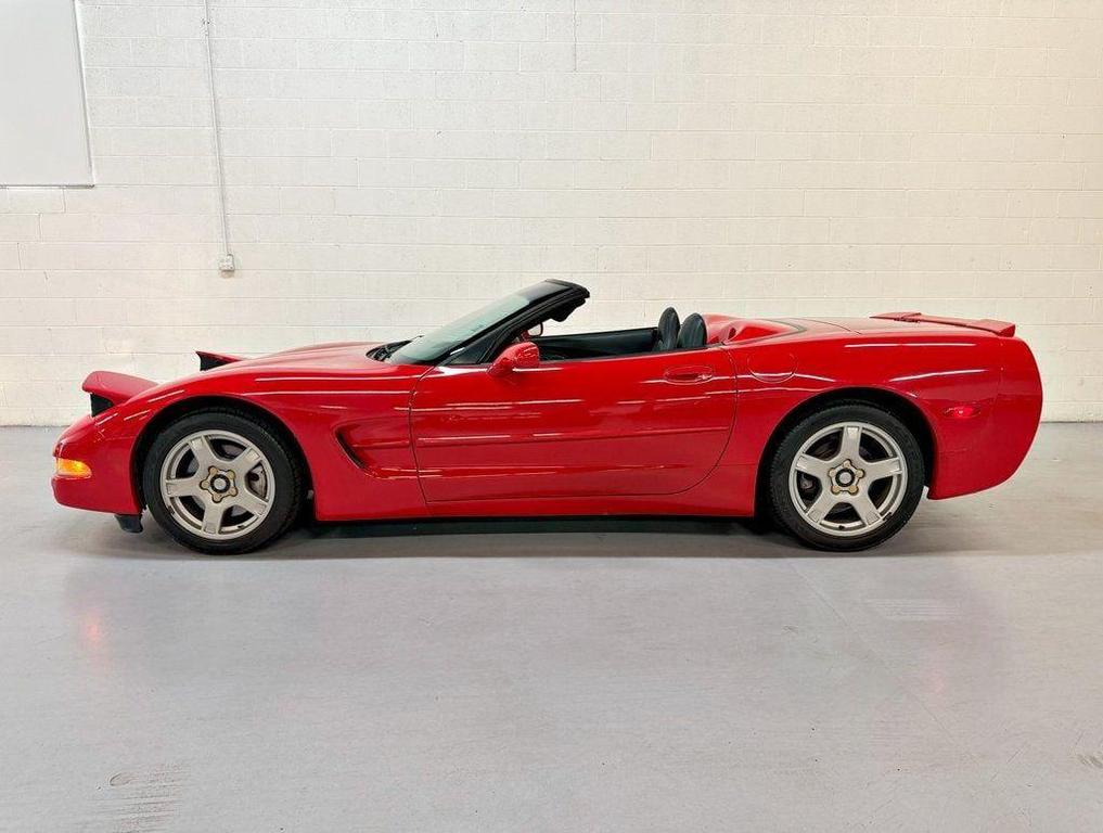 used 1998 Chevrolet Corvette car, priced at $12,950