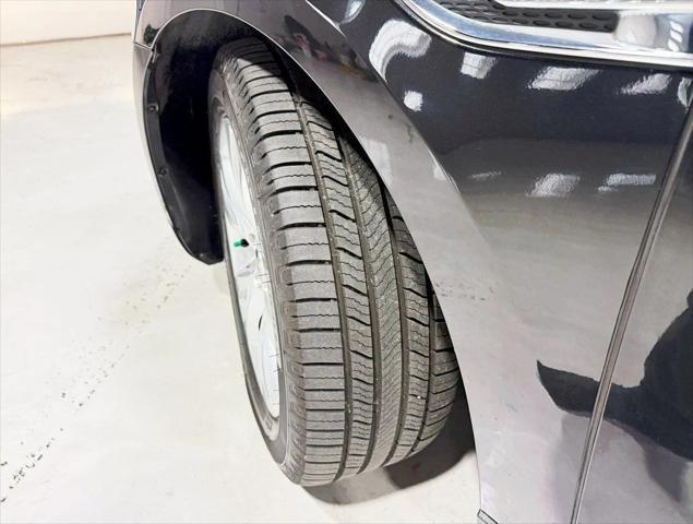 used 2010 Ford Taurus car, priced at $5,950