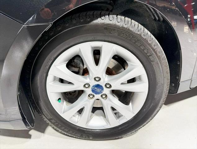 used 2010 Ford Taurus car, priced at $5,950