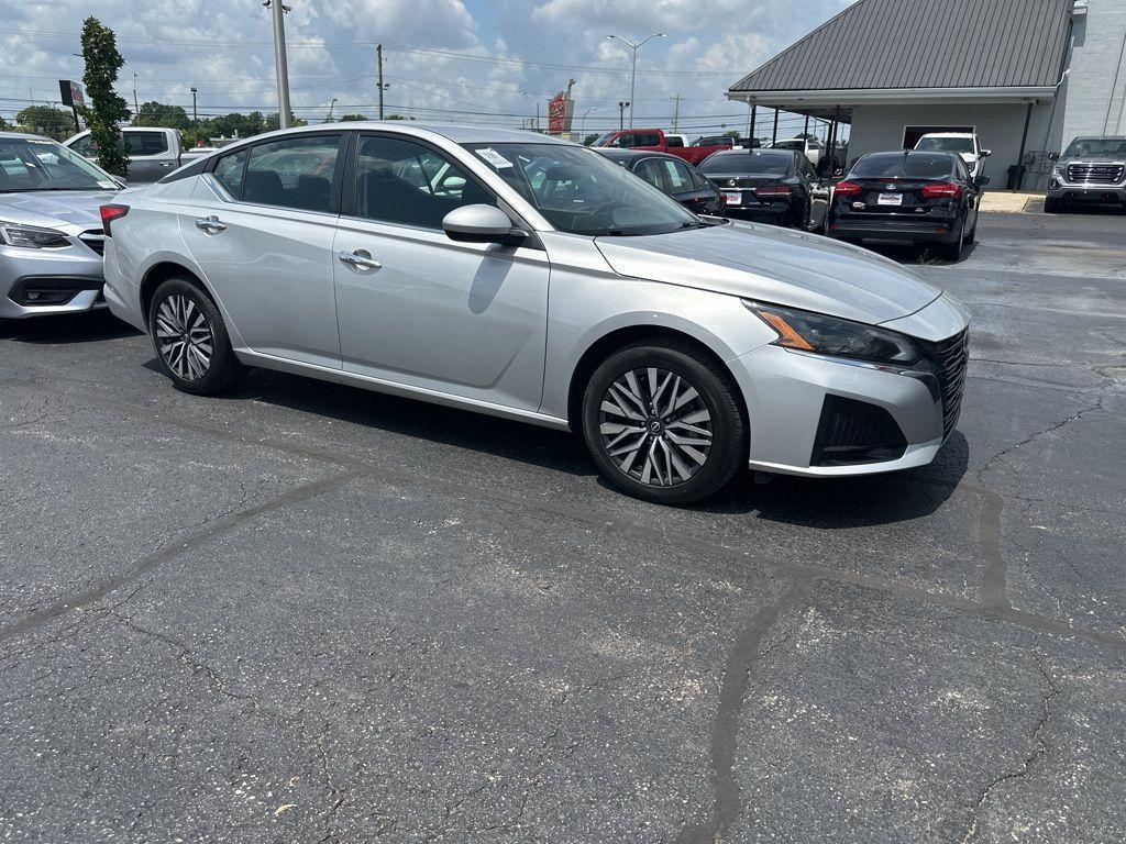 used 2023 Nissan Altima car, priced at $23,000