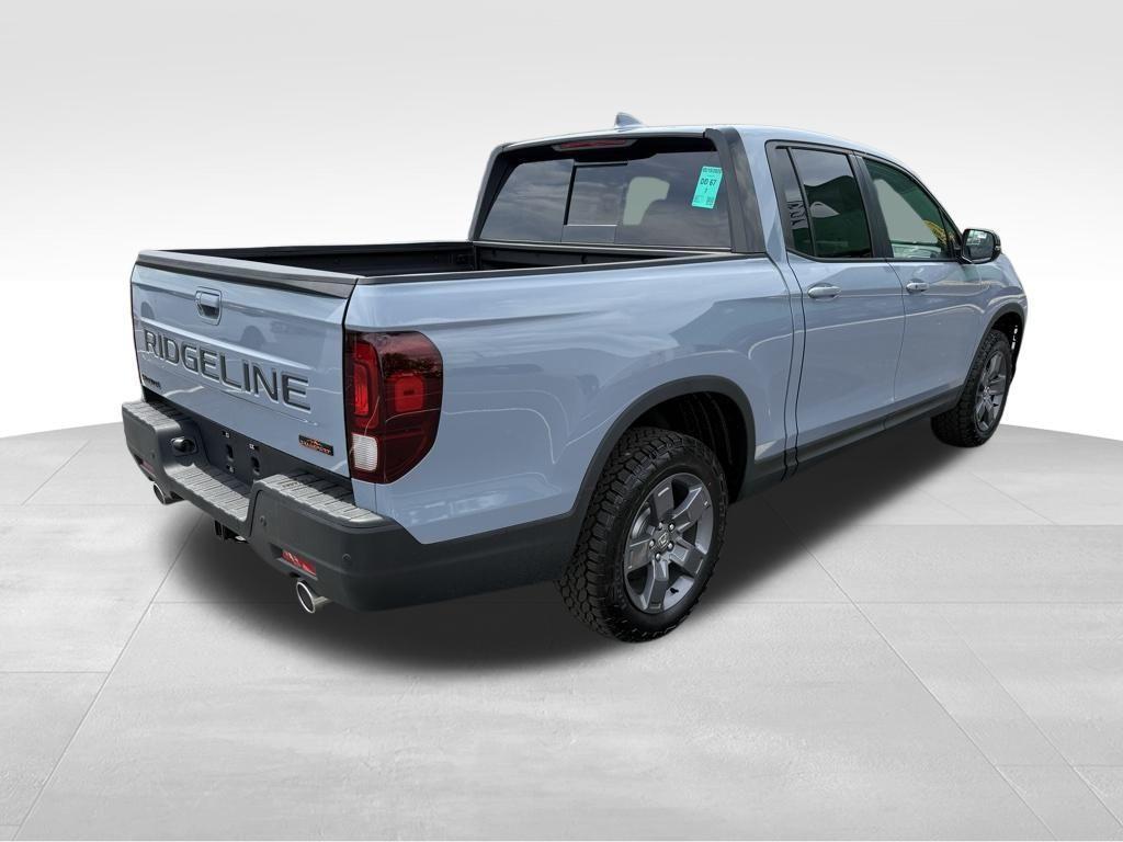 used 2025 Honda Ridgeline car, priced at $45,990