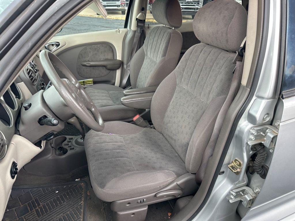 used 2002 Chrysler PT Cruiser car, priced at $1,900