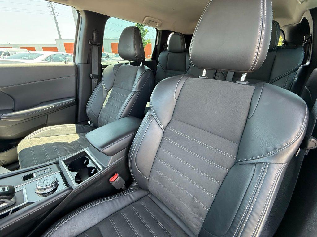 used 2023 Mitsubishi Outlander PHEV car, priced at $25,717