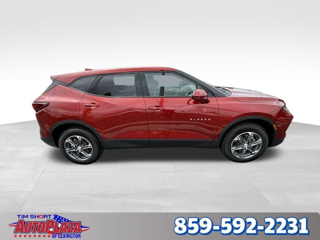 used 2024 Chevrolet Blazer car, priced at $27,900