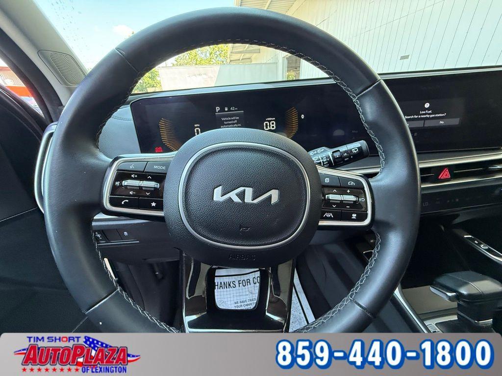 used 2024 Kia Sorento car, priced at $26,900