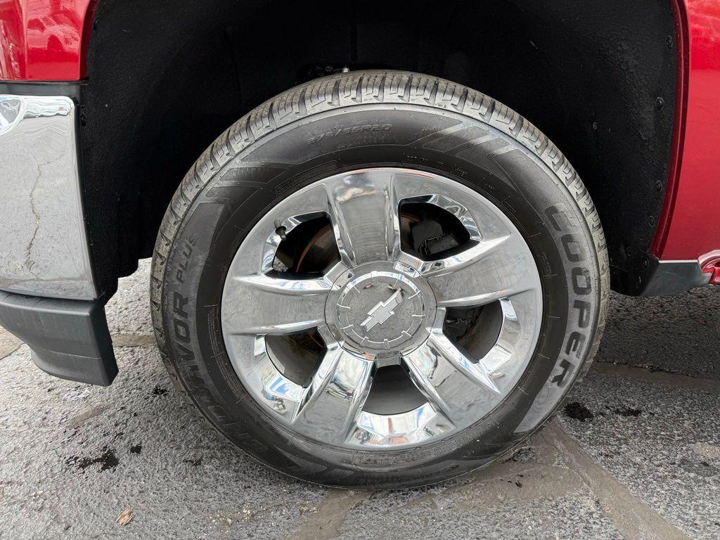 used 2018 Chevrolet Silverado 1500 car, priced at $27,546