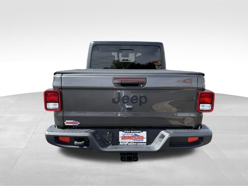used 2024 Jeep Gladiator car, priced at $36,137