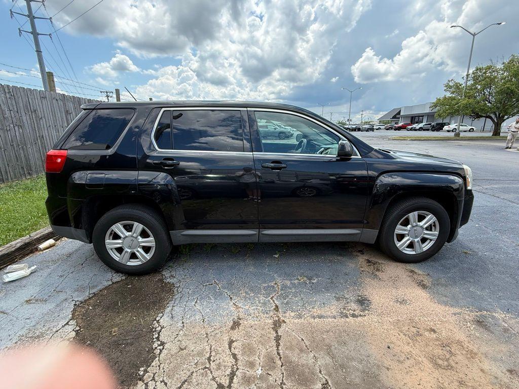 used 2015 GMC Terrain car, priced at $5,500