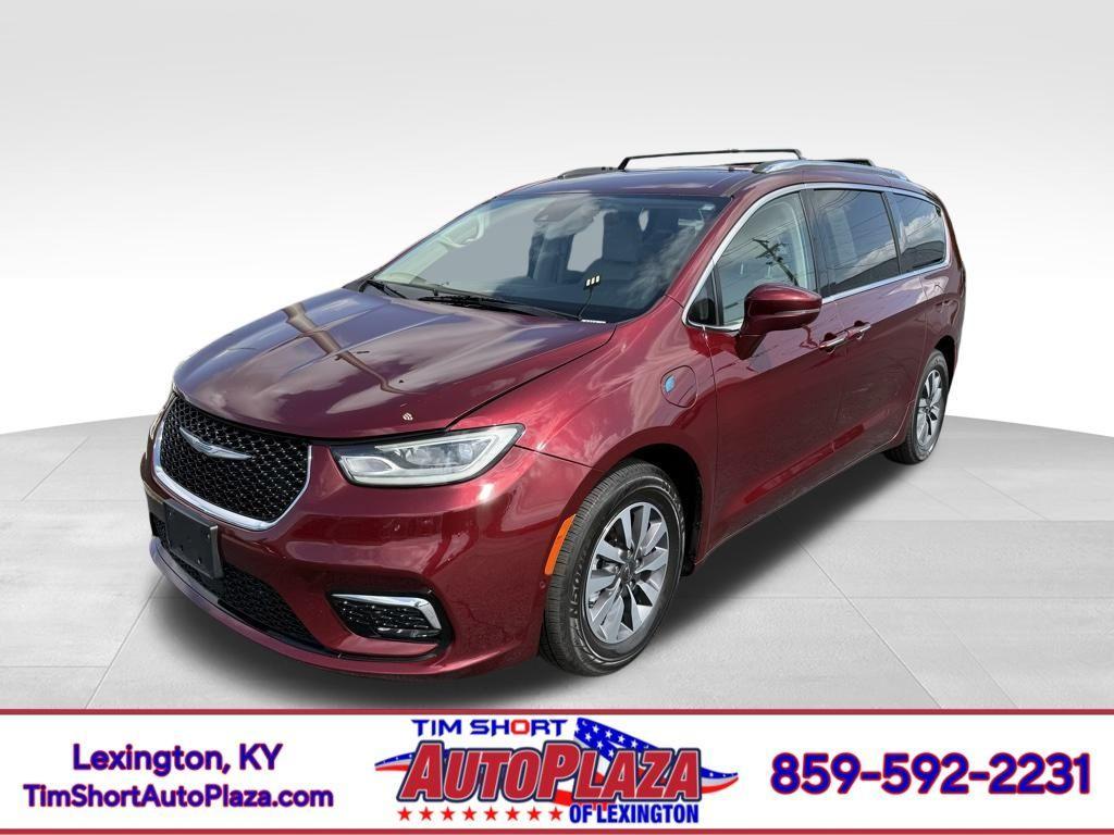 used 2021 Chrysler Pacifica Hybrid car, priced at $22,242