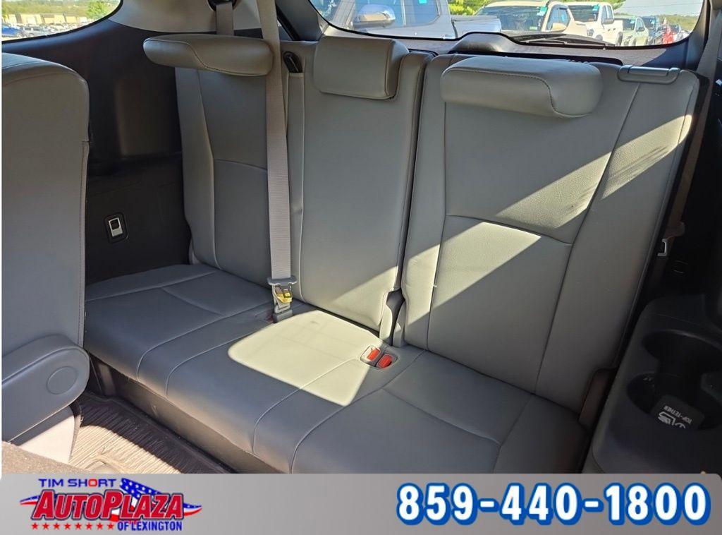 used 2022 Toyota Highlander car, priced at $26,900