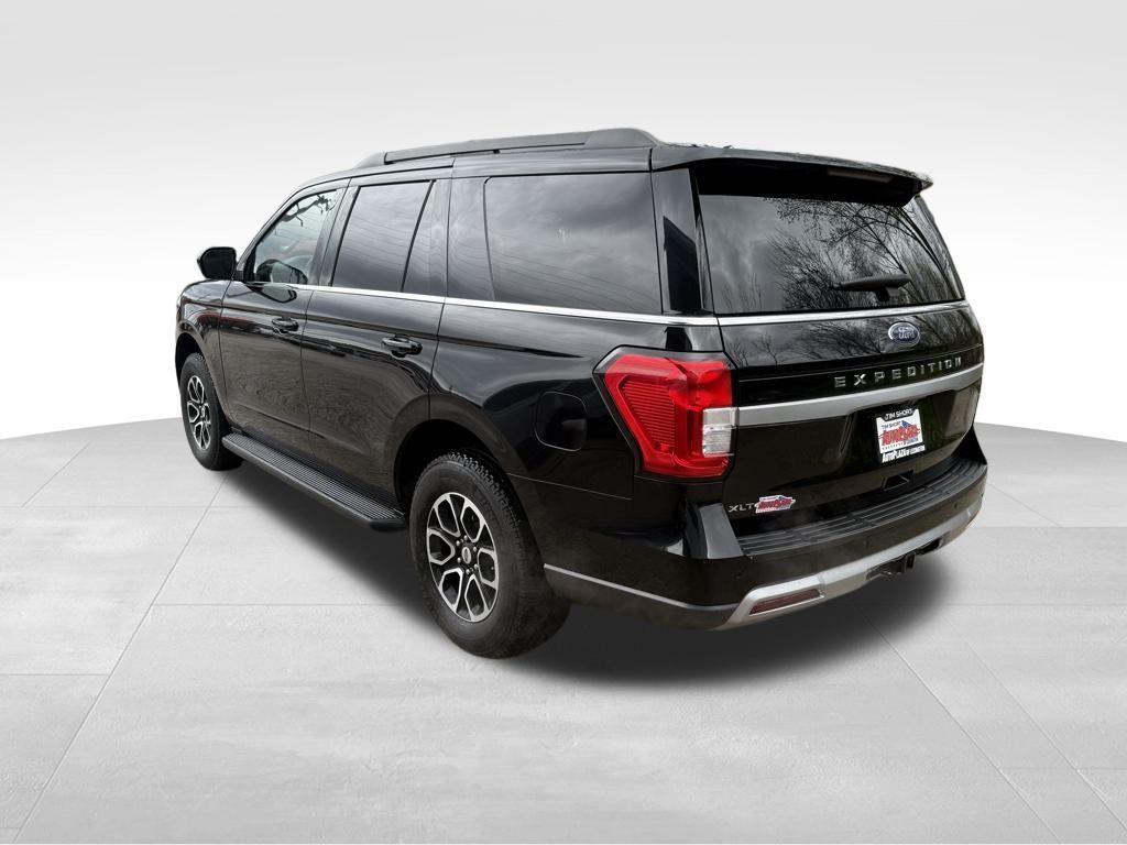 used 2024 Ford Expedition car, priced at $53,990