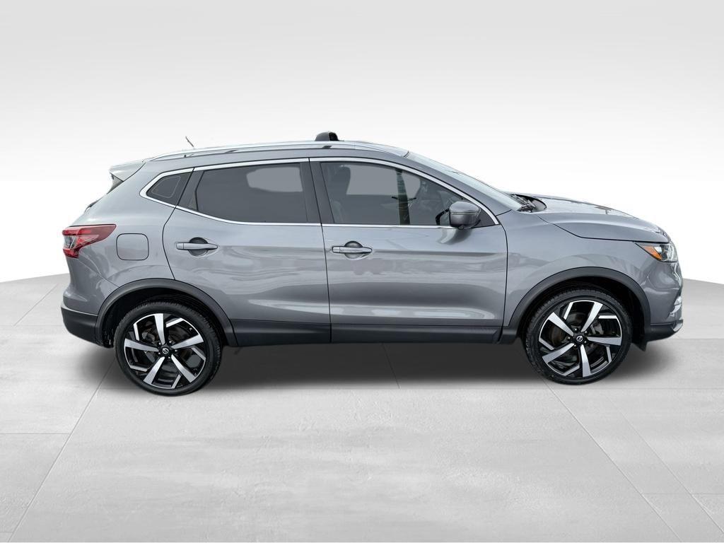 used 2020 Nissan Rogue Sport car, priced at $21,669