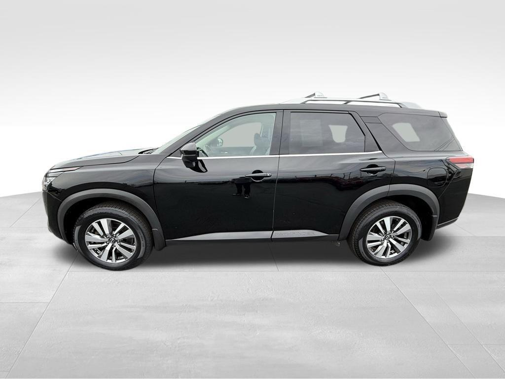 used 2022 Nissan Pathfinder car, priced at $31,648