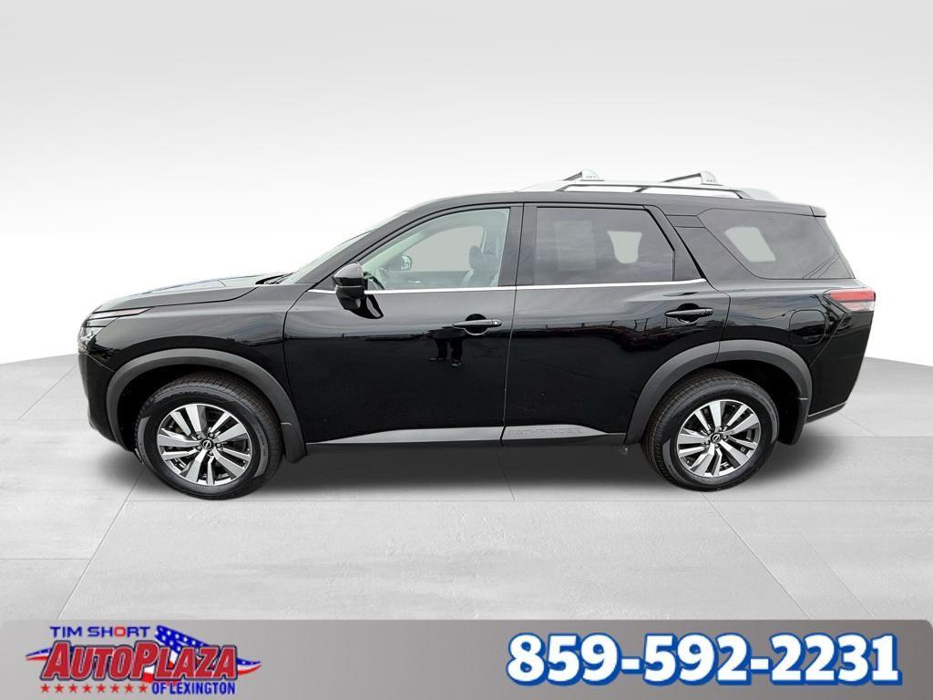 used 2022 Nissan Pathfinder car, priced at $29,900