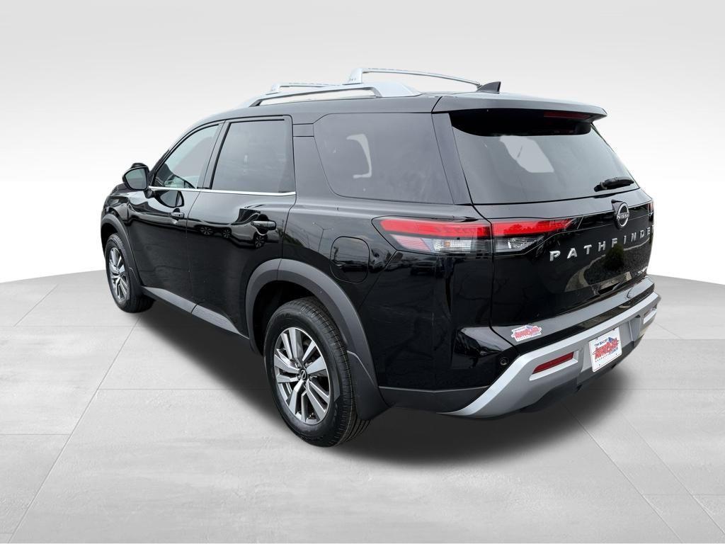 used 2022 Nissan Pathfinder car, priced at $31,648