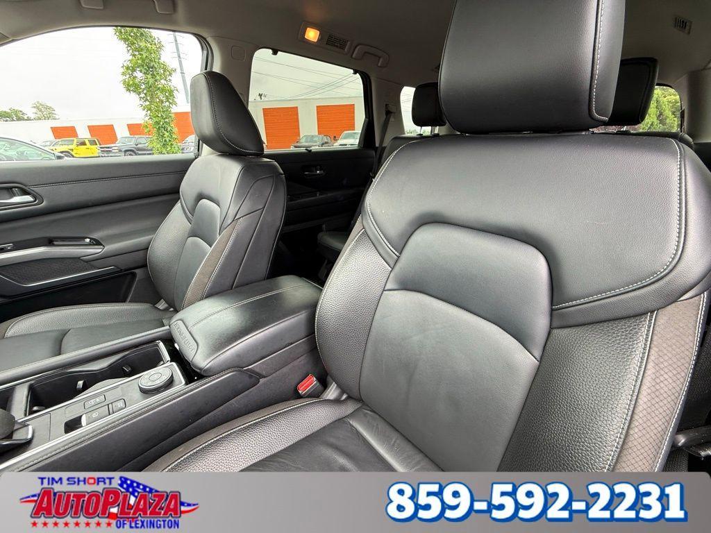 used 2022 Nissan Pathfinder car, priced at $29,900