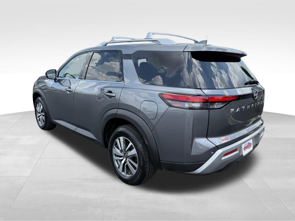 used 2023 Nissan Pathfinder car, priced at $25,750