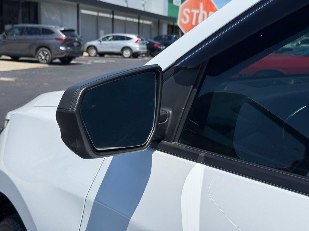 used 2022 Chevrolet Equinox car, priced at $21,990
