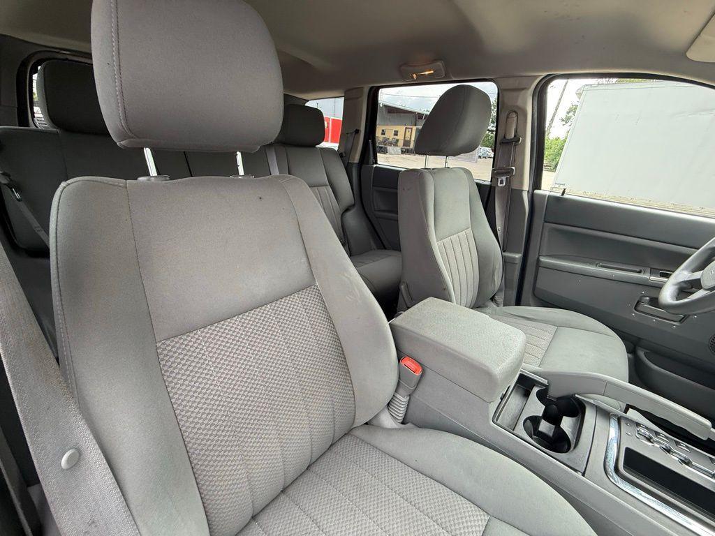 used 2005 Jeep Grand Cherokee car, priced at $4,900