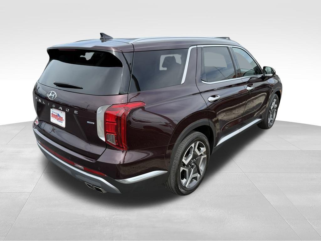 used 2024 Hyundai Palisade car, priced at $43,490