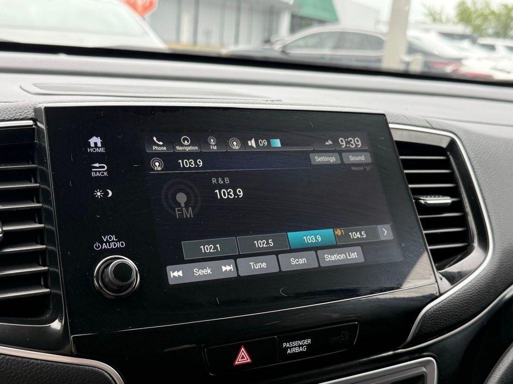 used 2020 Honda Pilot car, priced at $27,418