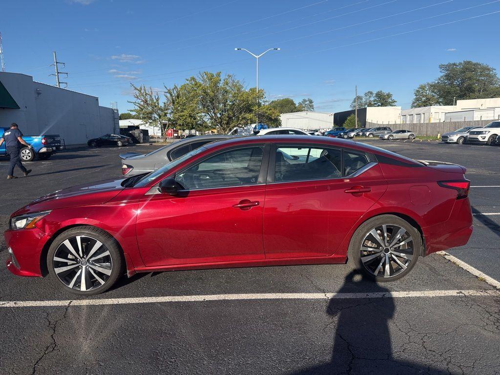 used 2022 Nissan Altima car, priced at $18,900