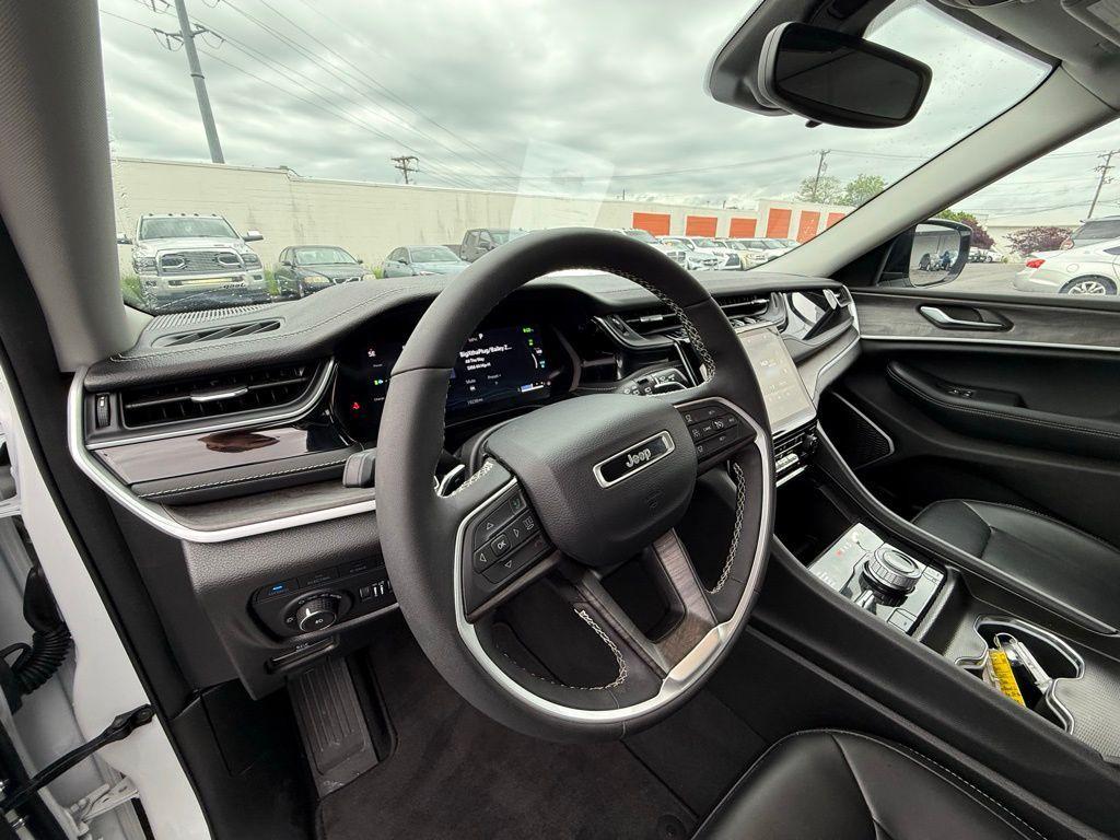 used 2024 Jeep Grand Cherokee 4xe car, priced at $37,319