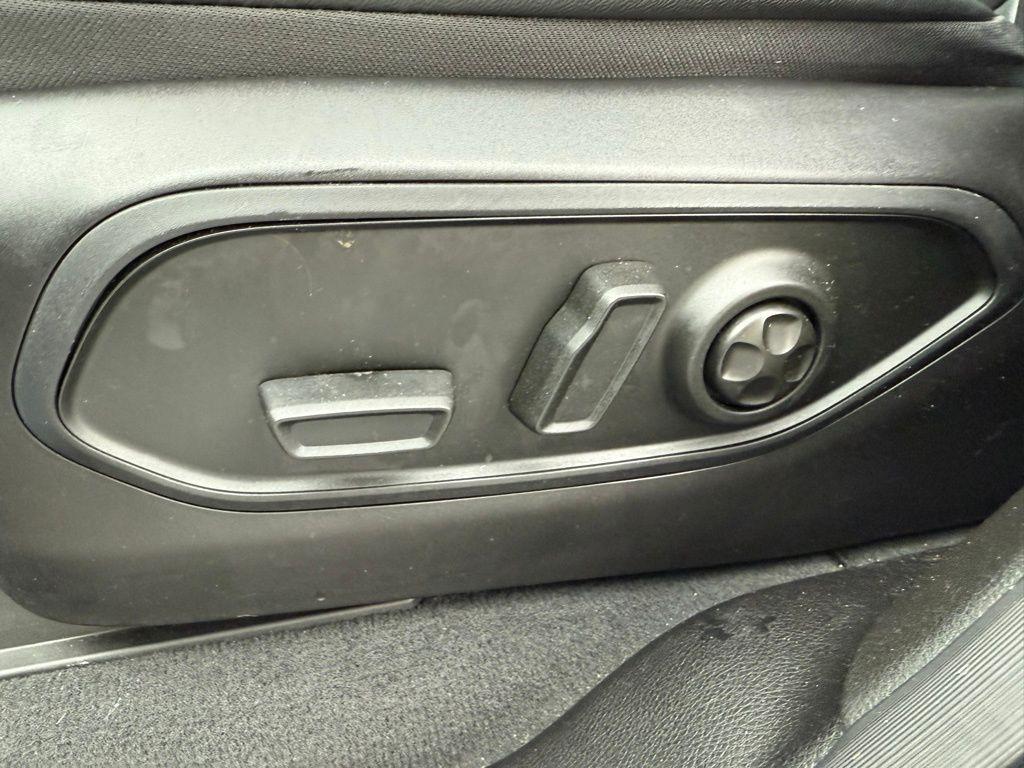 used 2024 Jeep Grand Cherokee 4xe car, priced at $37,319