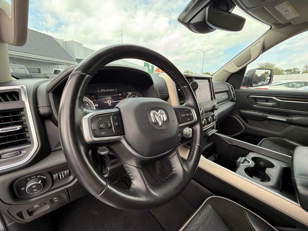 used 2022 Ram 1500 car, priced at $33,664