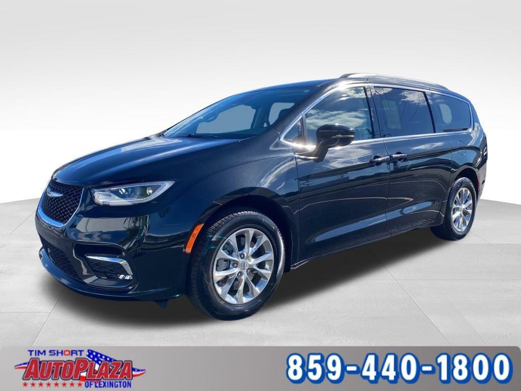 used 2022 Chrysler Pacifica car, priced at $32,500