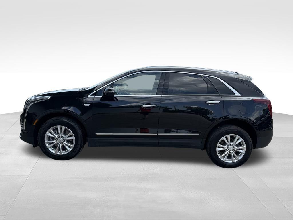 used 2022 Cadillac XT5 car, priced at $30,000