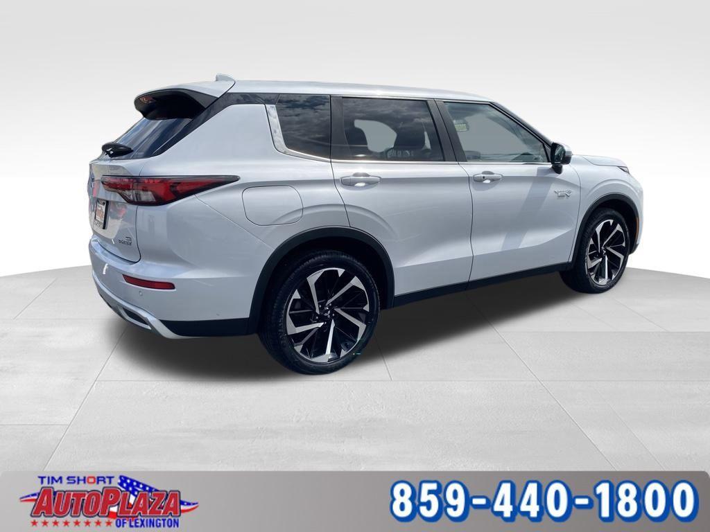 used 2023 Mitsubishi Outlander PHEV car, priced at $25,200