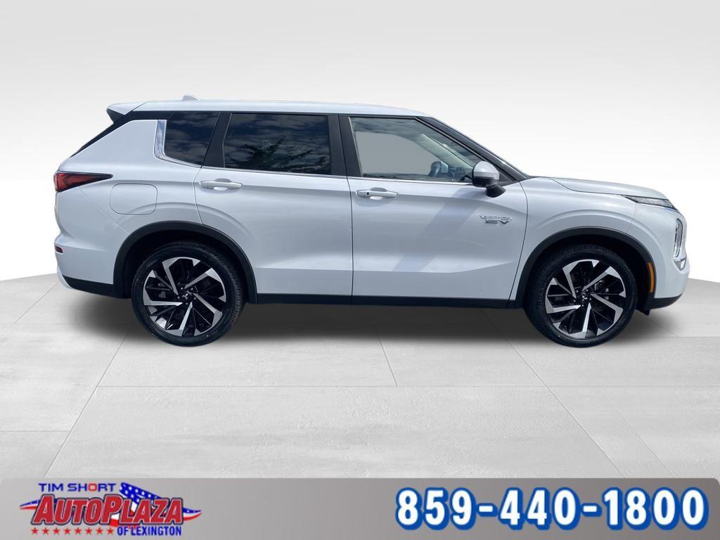 used 2023 Mitsubishi Outlander PHEV car, priced at $25,200