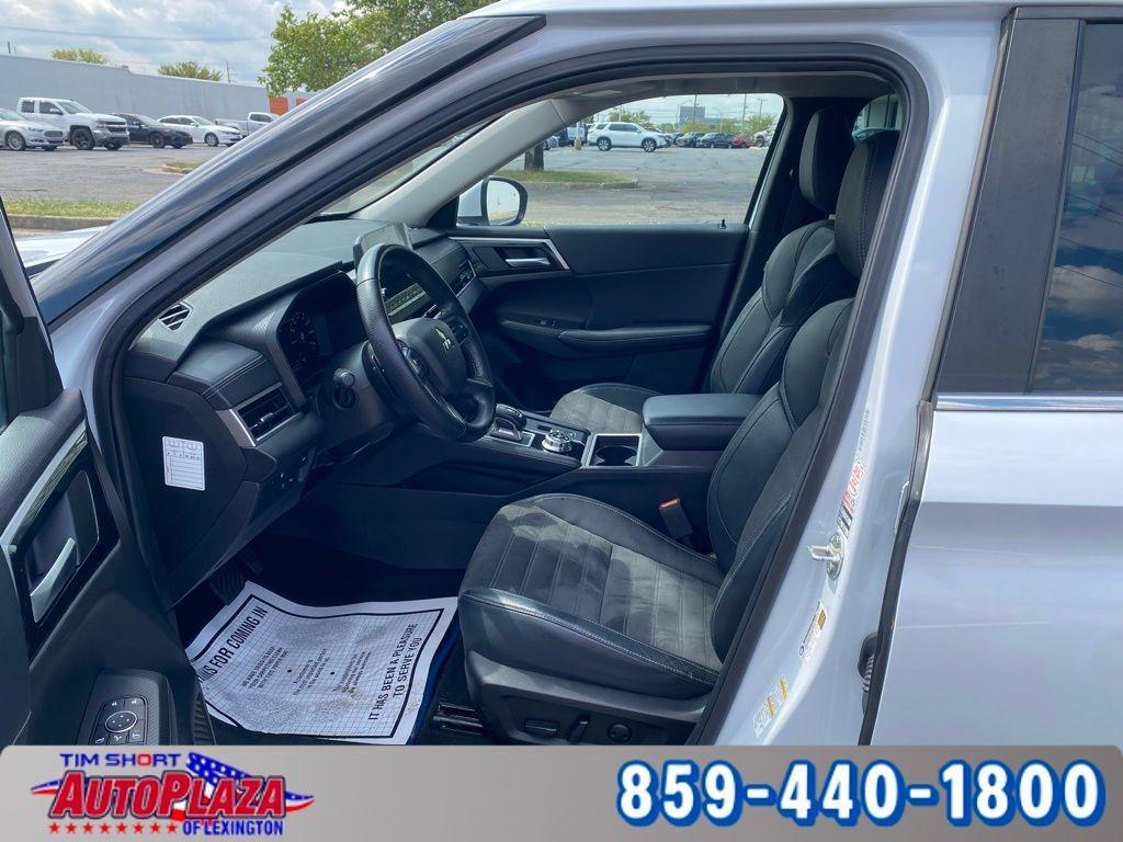 used 2023 Mitsubishi Outlander PHEV car, priced at $25,200