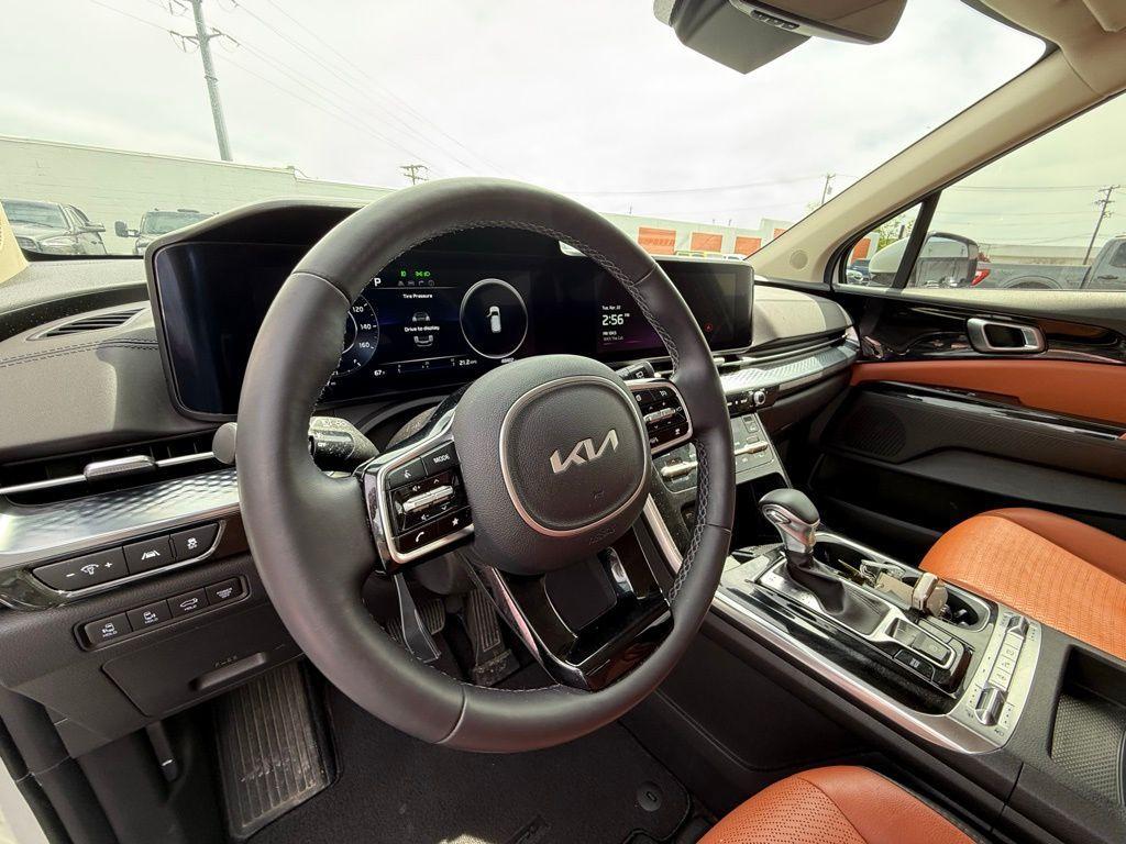 used 2024 Kia Carnival car, priced at $41,156