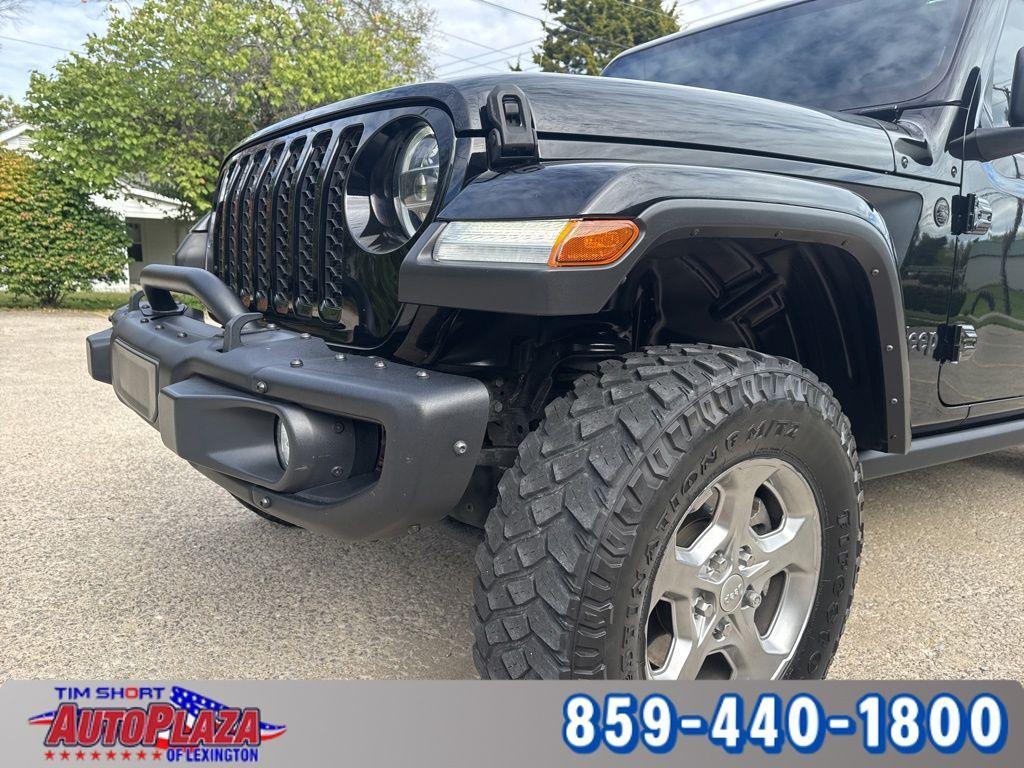 used 2021 Jeep Gladiator car, priced at $35,550