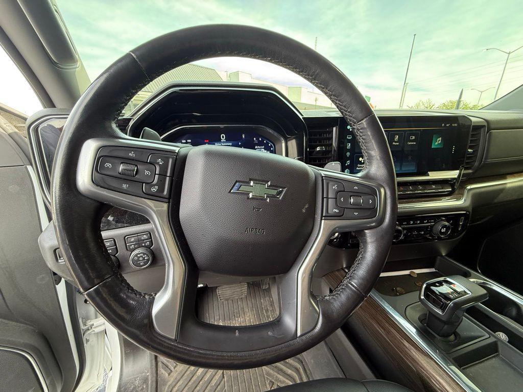 used 2022 Chevrolet Silverado 1500 car, priced at $42,732