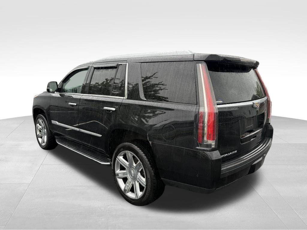 used 2018 Cadillac Escalade car, priced at $22,686