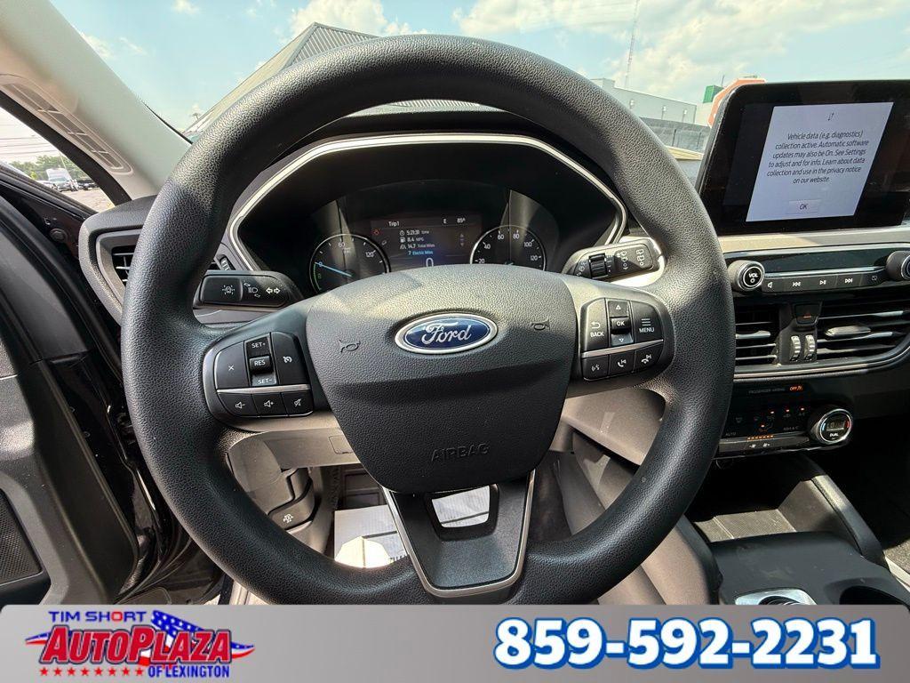 used 2021 Ford Escape car, priced at $13,500