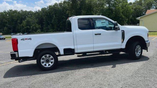 new 2024 Ford F-250 car, priced at $55,370