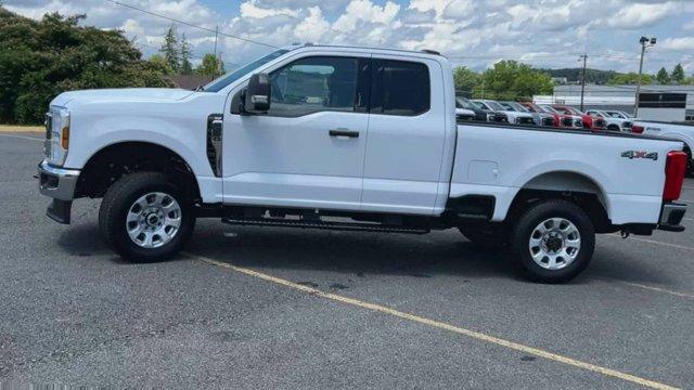 new 2024 Ford F-250 car, priced at $55,370