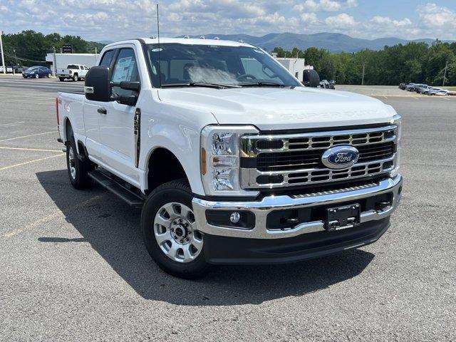 new 2024 Ford F-250 car, priced at $55,370