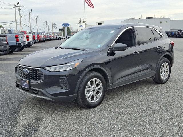 used 2024 Ford Escape car, priced at $27,500